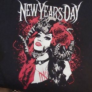 New Years Day Band Graphic Large T shirt